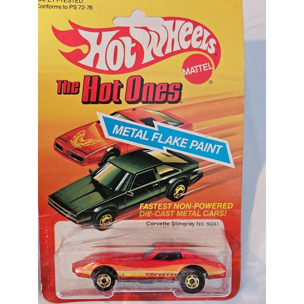 Vintage 1983 Hot Wheels Corvette Stingray The Hot Ones Metal Flake Red #9241